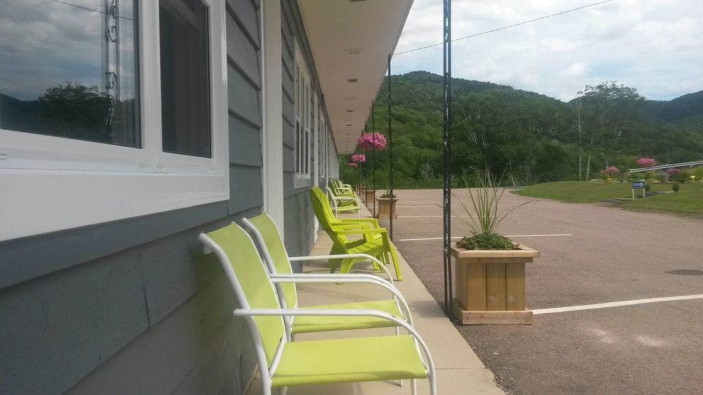 Cornerstone Motel Cheticamp