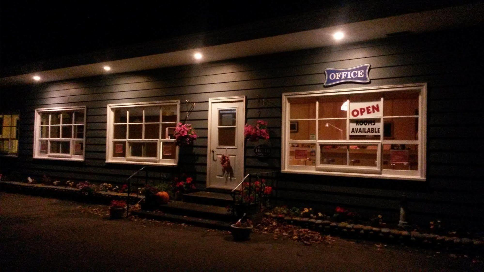 Motel Cornerstone